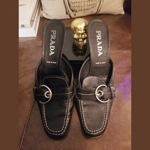 PRADA - Classic 2002 Mule w/Buckle Detail - size 8